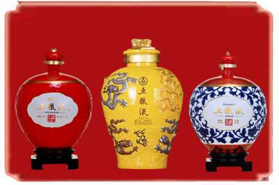 固原烟酒回收五粮液各种摆件.jpg